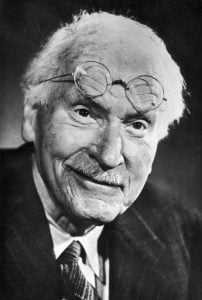 circa 1960: Swiss pioneer of psychology Dr Carl Gustav Jung (1875 - 1961). (Photo by Hulton Archive/Getty Images)